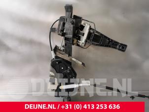 Ford Transit Connect Türschlossmechanik 2-türig links O226068 foto 3