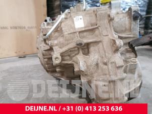 Opel Combo Gearbox O226073 photo 2