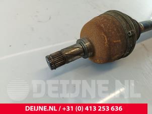 Volvo V70 Aandrijfas links-voor O226230 foto 2