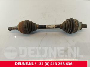 Gebruikte Cardanas links-voor (VWA) Volvo V70 (BW) 2.5 T 20V Prijs € 75,00 Margeregeling aangeboden door van Deijne Onderdelen Uden B.V.