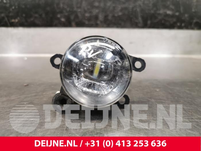 Volvo V60 Fog light, front right O226225