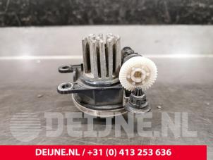 Volvo V60 Nebelscheinwerfer rechts vorne O226225 foto 4