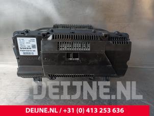 Volvo V60 Odometer KM O226343 photo 2