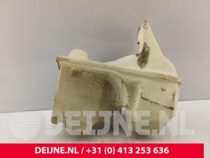Peugeot Partner Scheibensprühertank vorne O226441 foto 2