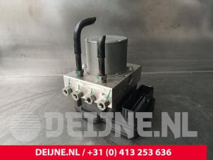 Lynk & Co 01 ABS pump O226489 photo 2