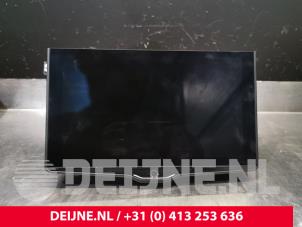 Gebruikte Display Multi Media regelunit Lynk &amp; Co 01 1.5 PHEV Prijs € 726,00 Inclusief btw aangeboden door van Deijne Onderdelen Uden B.V.