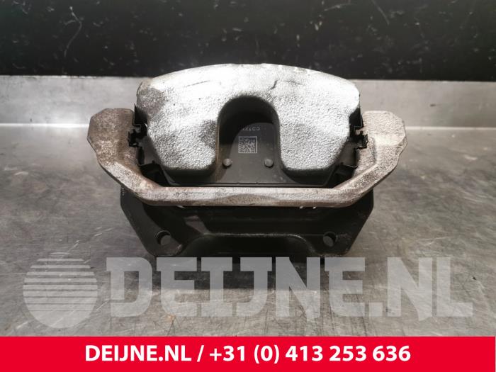 Lynk & Co 01 Bremszange links vorne O226529