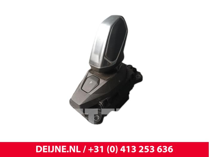 Lynk & Co 01 Schaltung O226542
