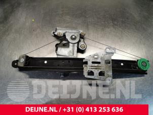 Volvo S60 Ruitmechaniek 4Deurs rechts-achter O226561 foto 2