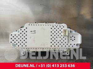 Volvo V40 Odometer KM O226681 photo 2
