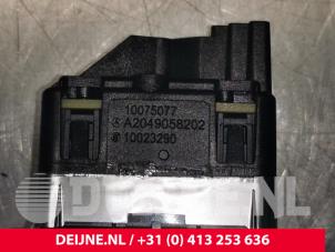 Tesla Model X Elektrisch Raam Schakelaar O226930 foto 2