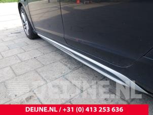 Volvo V60 Portier 4Deurs links-achter O226966 foto 2