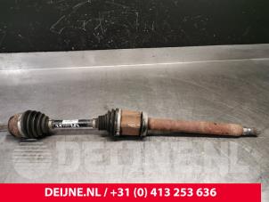 Gebruikte Aandrijfas rechts-voor Volvo V70 (BW) 2.0 D4 16V Prijs € 150,00 Margeregeling aangeboden door van Deijne Onderdelen Uden B.V.