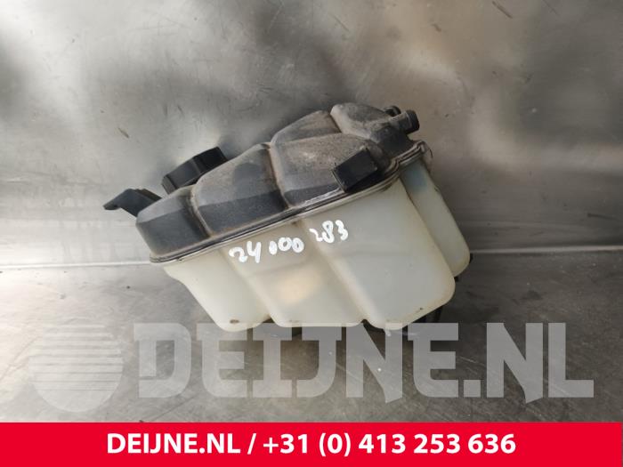 Volvo V70 Expansievat O227031
