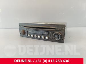 Gebruikte Radio Peugeot Partner (GC/GF/GG/GJ/GK) 1.6 HDI 90 Prijs € 54,45 Inclusief btw aangeboden door van Deijne Onderdelen Uden B.V.