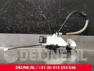 Peugeot Partner Türschlossmechanik 2-türig links O227131 foto 3