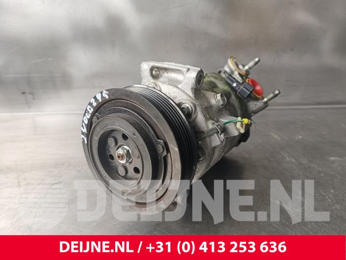 Volvo V60 Air conditioning pump O227156