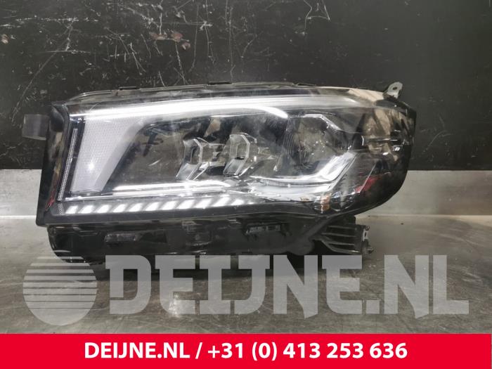 Maxus eDeliver 9 Koplamp links O227295