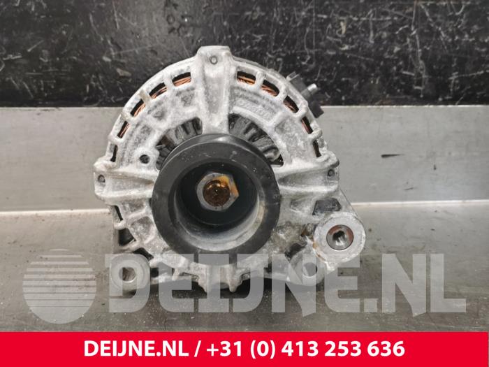 Gebruikte Dynamo Volvo V40 Cross Country (MZ) 2.0 D2 16V Prijs € 50,00 Margeregeling aangeboden door van Deijne Onderdelen Uden B.V.