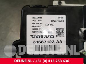 Volvo XC90 Kilometerteller KM O227597 foto 3
