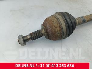 Opel Vivaro Front drive shaft, right O227622 photo 2