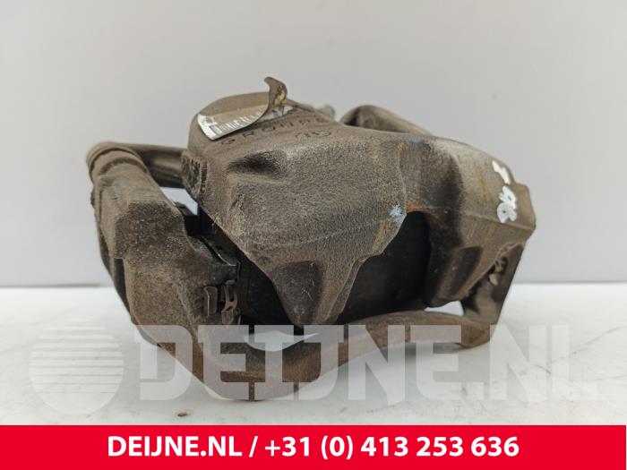 Opel Vivaro Bremszange links vorne O227650