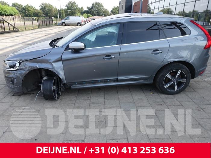 Volvo XC60 Tür 4-türig links vorne O227755
