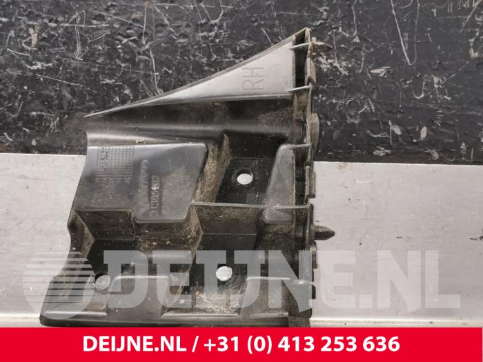 Volvo V40 Bumpersteun rechts-voor O227807