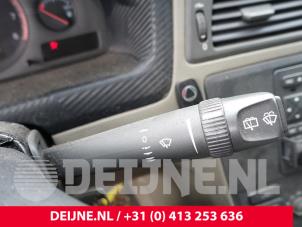 Volvo V70 Steering column stalk O227840 photo 2