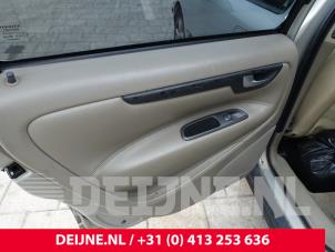Volvo V70 Portier 4Deurs links-achter O227856 foto 2
