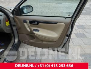 Volvo V70 Tür 4-türig rechts vorne O227858 foto 3