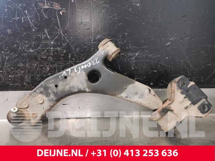 Volvo V40 Draagarm onder links-voor O227934