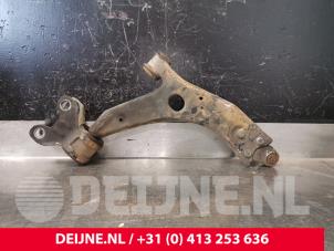 Volvo V40 Front lower wishbone, left O227934 photo 2