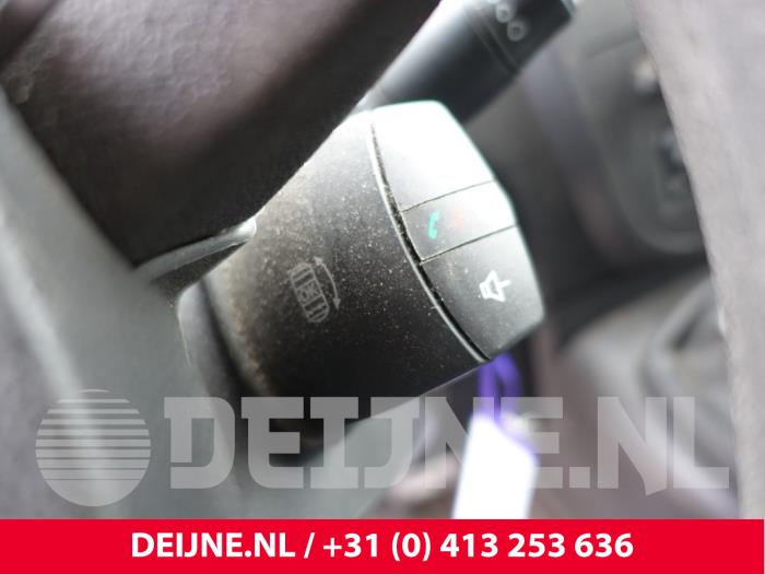 Renault Master Kombischalter Lenksäule O227972
