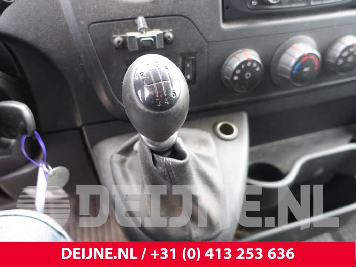 Renault Master Versnellingspook O228023