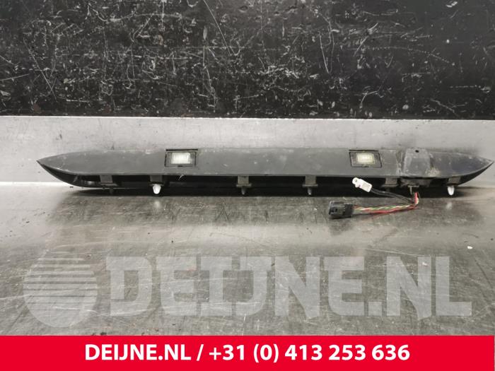 Gebruikte Camera achteruitrijden Mercedes Vito (447.6) 1.6 109 CDI 16V Prijs € 211,75 Inclusief btw aangeboden door van Deijne Onderdelen Uden B.V.