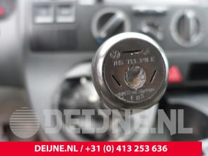 Gebruikte Pook Volkswagen Transporter T5 2.5 TDi Prijs € 72,60 Inclusief btw aangeboden door van Deijne Onderdelen Uden B.V.