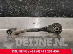 Tesla Model Y Querlenker oben rechts hinten O228147 foto 2