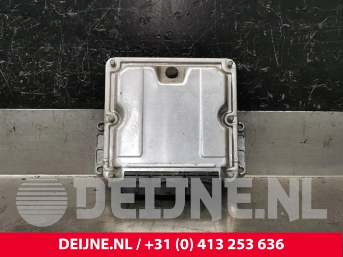 Opel Movano Computer Motormanagement O228148