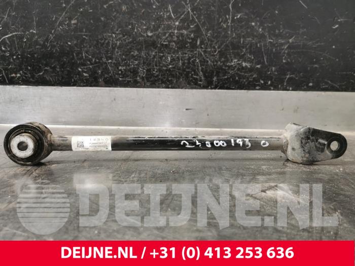Tesla Model Y Draagarm onder links-achter O228152