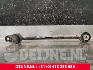 Tesla Model Y Querlenker unten links hinten O228152 foto 2