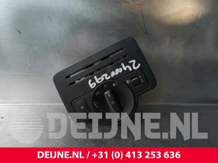 Mercedes Vito Licht Schalter O228186