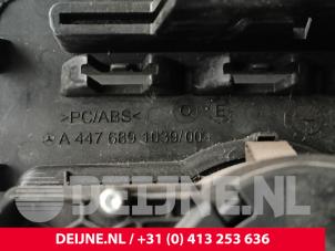 Mercedes Vito Light switch O228186 photo 3