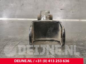 Tesla Model Y Querlenker unten links hinten O228225 foto 3