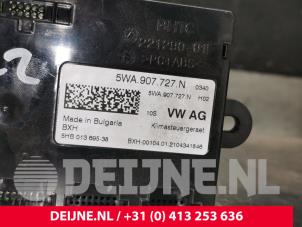Volkswagen Caddy Module climatronic O228243 foto 3