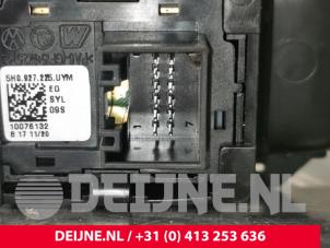 Volkswagen Caddy Handrem schakelaar O228246 foto 3