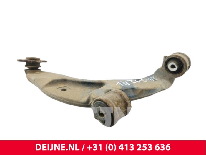 Volkswagen Transporter Front lower wishbone, right O228264