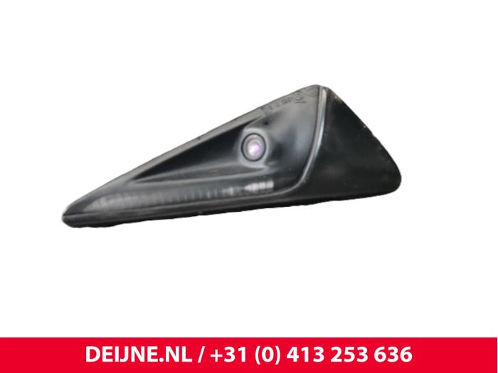 Tesla Model Y 360 graden camera O228327