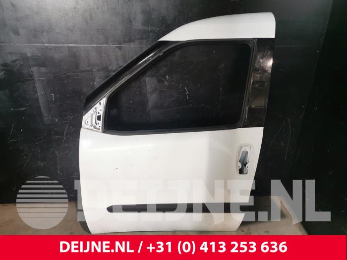 Fiat Doblo Tür 2-türig links O228393