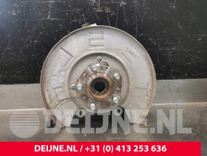 Gebruikte Fusee rechts-achter Tesla Model Y (5YJY) Long Range,Performance AWD Prijs € 242,00 Inclusief btw aangeboden door van Deijne Onderdelen Uden B.V.